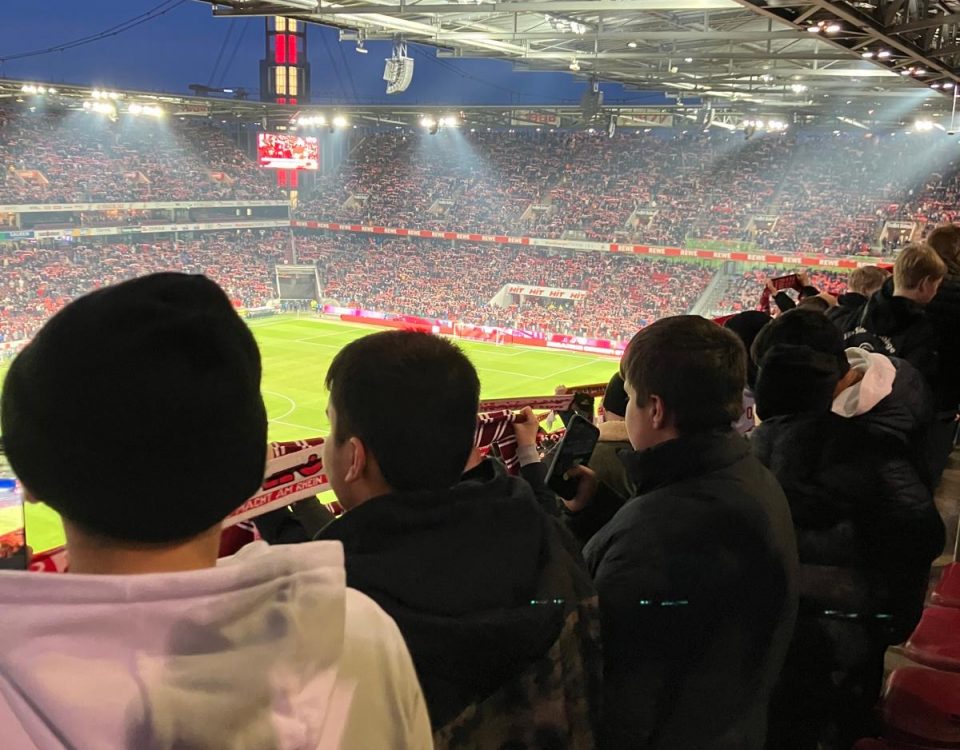 Sei Du selbst ein Held! 2 9aee98fc 0845 4812 9848 dc90fbc28531